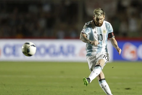 Messi giúp Argentina đánh bại Colombia. (Nguồn: AP)