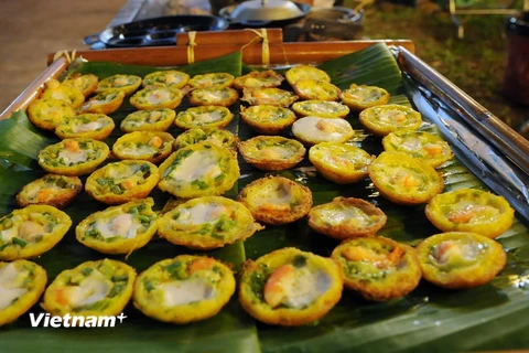 Bánh Khọt - một món bánh truyền thống của miền Tây Nam Bộ, Việt Nam. (Ảnh: Anh Hiếu/Vietnam+)