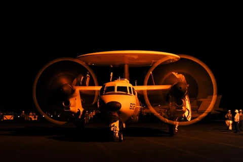 Máy bay tối tân E-2D Hawkeye của Mỹ. (Nguồn: US Navy)