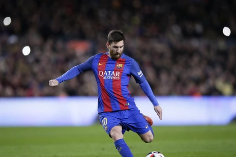 Messi san bằng kỷ lục của Koeman. (Nguồn: AP)