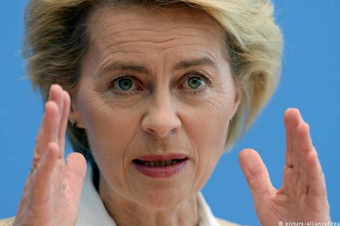 Bộ trưởng Quốc phòng Đức Ursula von der Leyen cảnh báo Mỹ. (Nguồn: Dpa)