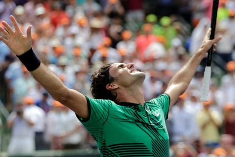 Với phong độ hiện tại, ngôi số 1 không phải là quá xa vời với Federer. (Nguồn: AP)