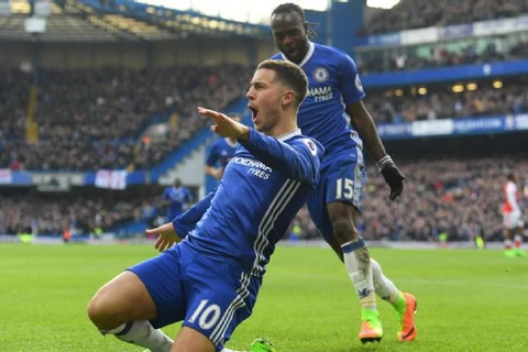 Hazard đang đưa Chelsea tiến sát đến ngôi vương. (Nguồn: Reuters)