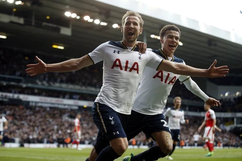 Dele Alli và Harry Kane mang chiến thắng về cho Tottenham. (Nguồn: AP)