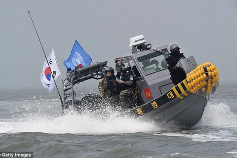 Lực lượng an ninh biển Hàn Quốc. (Nguồn: Daily Mail)