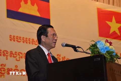 Đại sứ Việt Nam tại Campuchia Thạch Dư phát biểu chào mừng. (Ảnh: Phan Minh Hưng/TTXVN)