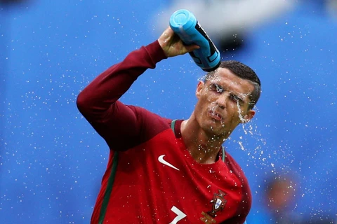 Ronaldo không thể giúp Bồ Đào Nha vào chung kết. (Nguồn: Getty Images)