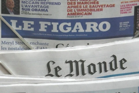 Le Monde và Le Figaro hợp sức để đối đầu Google và Facebook.