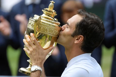 Federer đăng quang tại Wimbledon 2017. (Nguồn: Getty Images)