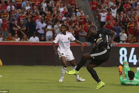 Lukaku ghi bàn thắng đầu tiên cho Manchester United. (Nguồn: Getty Images)