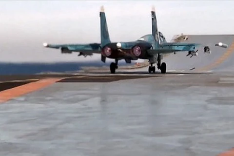Máy bay Su-33 là trụ cột của các tàu sân bay Nga. (Nguồn: TASS)