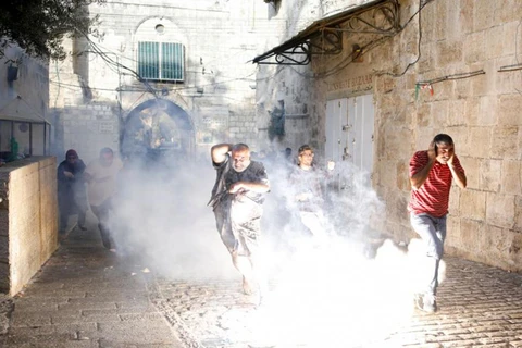 Đụng độ lại xảy ra tại đền thờ Al-Aqsa. (Nguồn: Reuters)