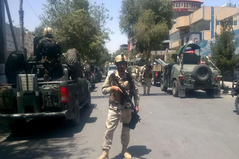 Lực lượng an ninh Afghanistan gần Đại sứ quan Iraq ở Kabul. (Nguồn: AFP/Getty Images)