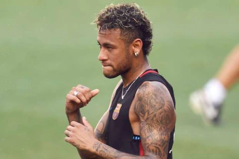 Neymar đã được phép rời Barcelona để gia nhập Paris St-Germain 