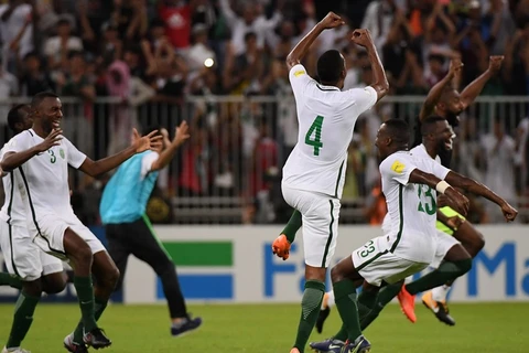 Saudi Arabia ăn mừng sau khi giành vé dự World Cup 2018. (Nguồn: Getty Images)