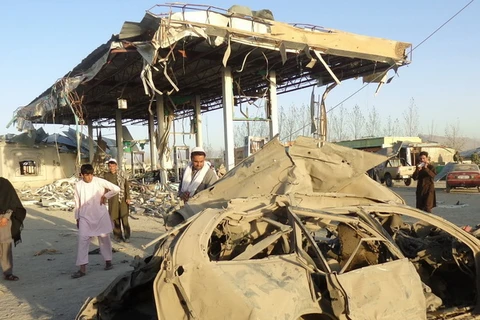 Hiện trường một vụ đánh bom ở Afghanistan. (Nguồn: EPA)