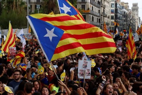 Người dân vùng Catalonia. (Nguồn: Reuters)