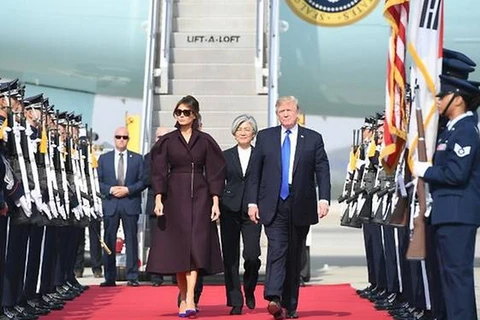 Tổng thống Mỹ Donald Trump đến Hàn Quốc. (Nguồn: AFP)