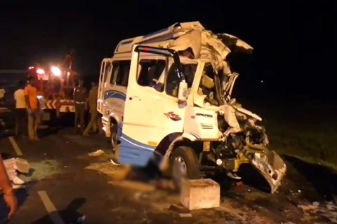 Hiện trường vụ tai nạn xảy ra tại Thuvarankurichi. (Nguồn: intoday.in)