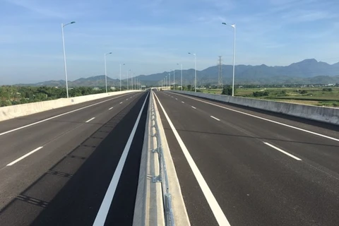 Tuyến đường cao tốc Đà Nẵng-Quảng Ngãi được đưa vào khai thác. (Ảnh: VEC cung cấp) 