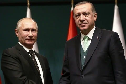 Tổng thống Nga Vladimir Putin và người đồng cấp Thổ Nhĩ Kỳ Erdogan. (Nguồn: AP)