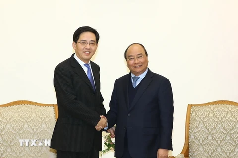 Thủ tướng Nguyễn Xuân Phúc tiếp Đại sứ Trung Quốc tại Việt Nam. (Ảnh: Thống Nhất/TTXVN)