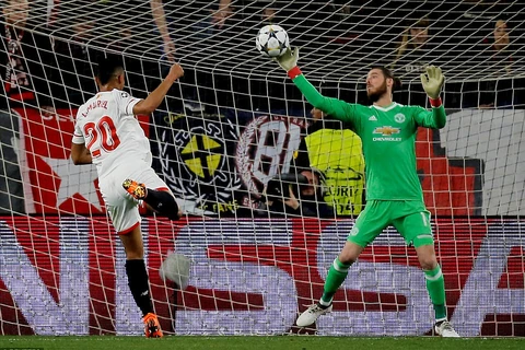 David de Gea đã góp công lớn giúp Quỷ đỏ thoát thua ở lượt đi. (Nguồn: Reuters)