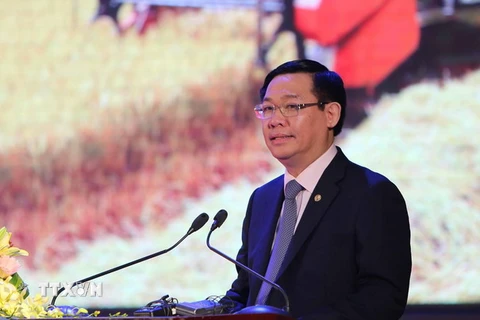 Phó Thủ tướng Vương Đình Huệ phát biểu. (Ảnh: Dương Giang/TTXVN)