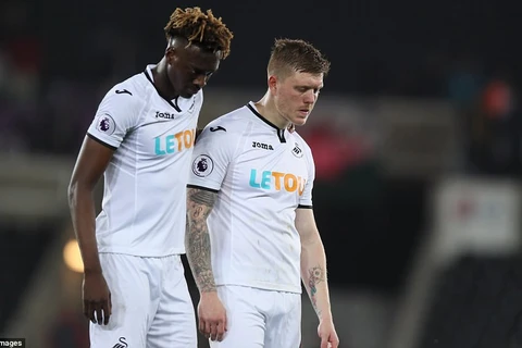 Swansea cận kề ngày rời Premier League. (Nguồn: Getty Images)