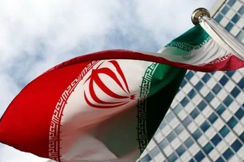 Người dân Iran biểu tình phản đối Mỹ rút khỏi thỏa thuận hạt nhân