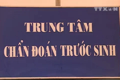 [Video] Hàng triệu cặp vợ chồng Việt Nam bị vô sinh, hiếm muộn