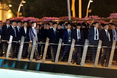 Lực lượng an ninh bảo vệ ông Kim Jong-un. (Nguồn: straitstimes.com)