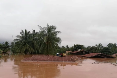 Thảm họa vỡ đập thủy điện Setien Senamnoi đã khiến 6 ngôi làng chìm trong biển nước. (Nguồn: Attapeu Today)