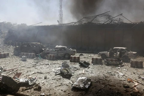 Hiện trường một vụ đánh bom ở Afghanistan. (Nguồn: Reuters)