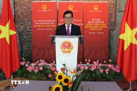 Đại sứ Dương Chí Dũng, Trưởng Phái đoàn Việt Nam tại Geneva phát biểu tại sự kiện. (Ảnh: Hoàng Hoa/TTXVN)