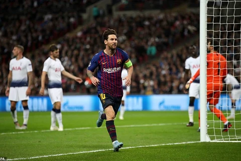 Messi tiếp tục tỏa sáng.