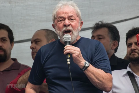 Cựu Tổng thống Brazil Luiz Inacio Lula da Silva phát biểu tại một sự kiện ở Sao Paulo ngày 7/4. (Nguồn: AFP/TTXVN)