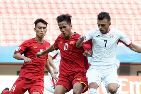 U19 Việt Nam (áo đỏ) buộc phải thắng. (Nguồn: AFC)