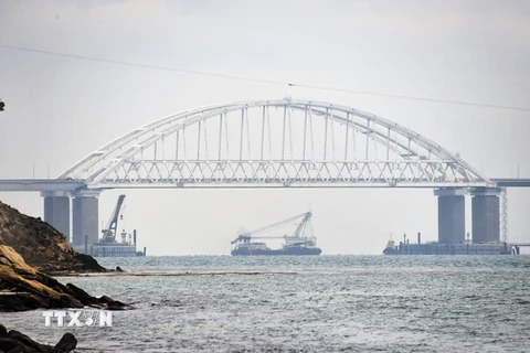 Eo biển Kerch, nơi xảy ra vụ đụng độ giữa tàu tuần duyên Nga và tàu hải quân Ukraine xâm nhập trái phép lãnh hải Nga. (Ảnh: TTXVN phát)