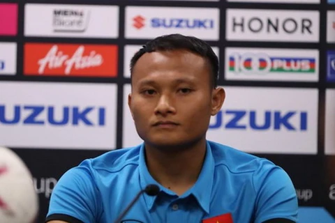 Trọng Hoàng nói gì về Bukit Jalil trước trận chung kết AFF Cup