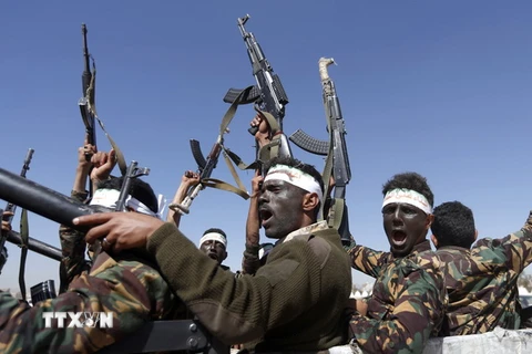Các tay súng Houthi tại Yemen. (Ảnh: AFP/TTXVN)