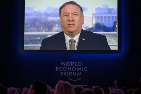 Ngoại trưởng Mỹ Pompeo phát biểu với các doanh nhân hàng đầu tại Davos. (Nguồn: Time Magazine)
