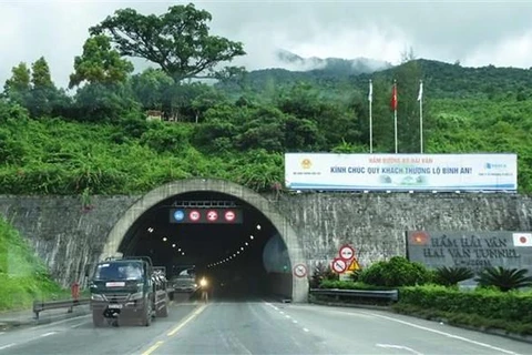 Cửa Hầm Hải Vân hướng từ thành phố Đà Nẵng đi Huế. (Ảnh: Trần Lê Lâm/TTXVN) 