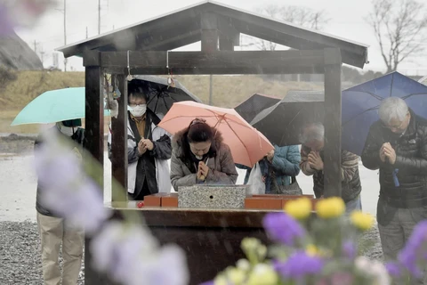 Nhật Bản đã tổ chức lễ tưởng niệm 8 năm ngày xảy ra thảm họa động đất, sóng thần. (Nguồn: Kyodo)