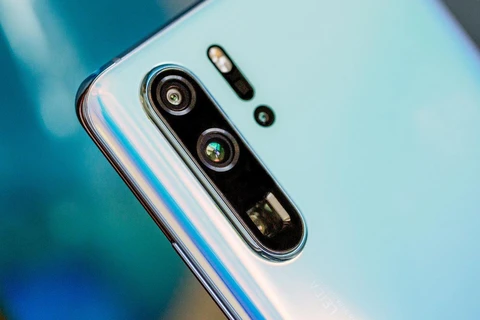 Huawei chính thức ra mắt dòng smartphone 'siêu chụp hình'