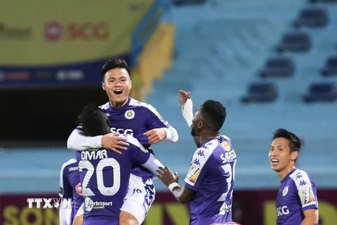 Hà Nội FC hướng đến chiến thắng để tìm lại niềm vui sau thất bại trước Yangon United. (Ảnh: Trọng Đạt/TTXVN)