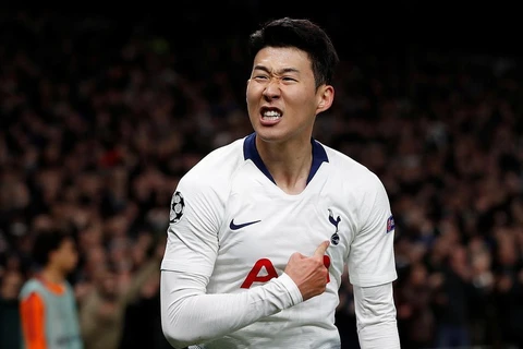 Son Heung-Min mang chiến thắng về cho Tottenham.