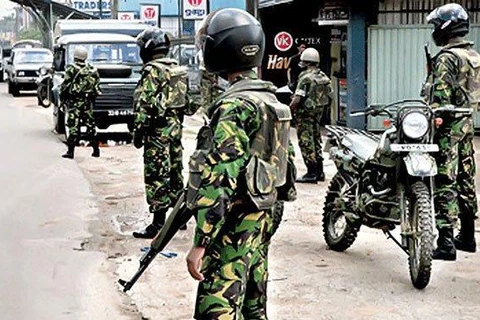 Lực lượng an ninh Sri Lanka tại Katana. (Nguồn: menafn.com)