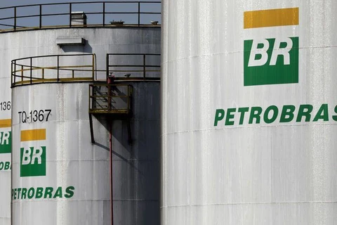Brazil: Petrobras bán 8 nhà máy lọc dầu và hệ thống trạm xăng