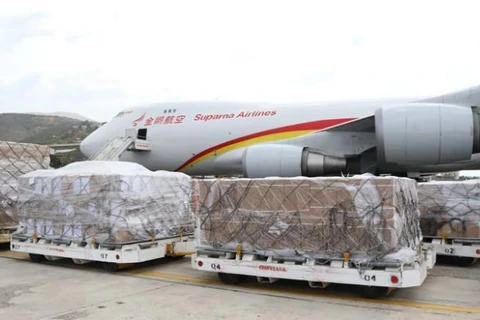 Hàng viện trợ của Trung Quốc đã đến Caracas. (Nguồn: CNN)